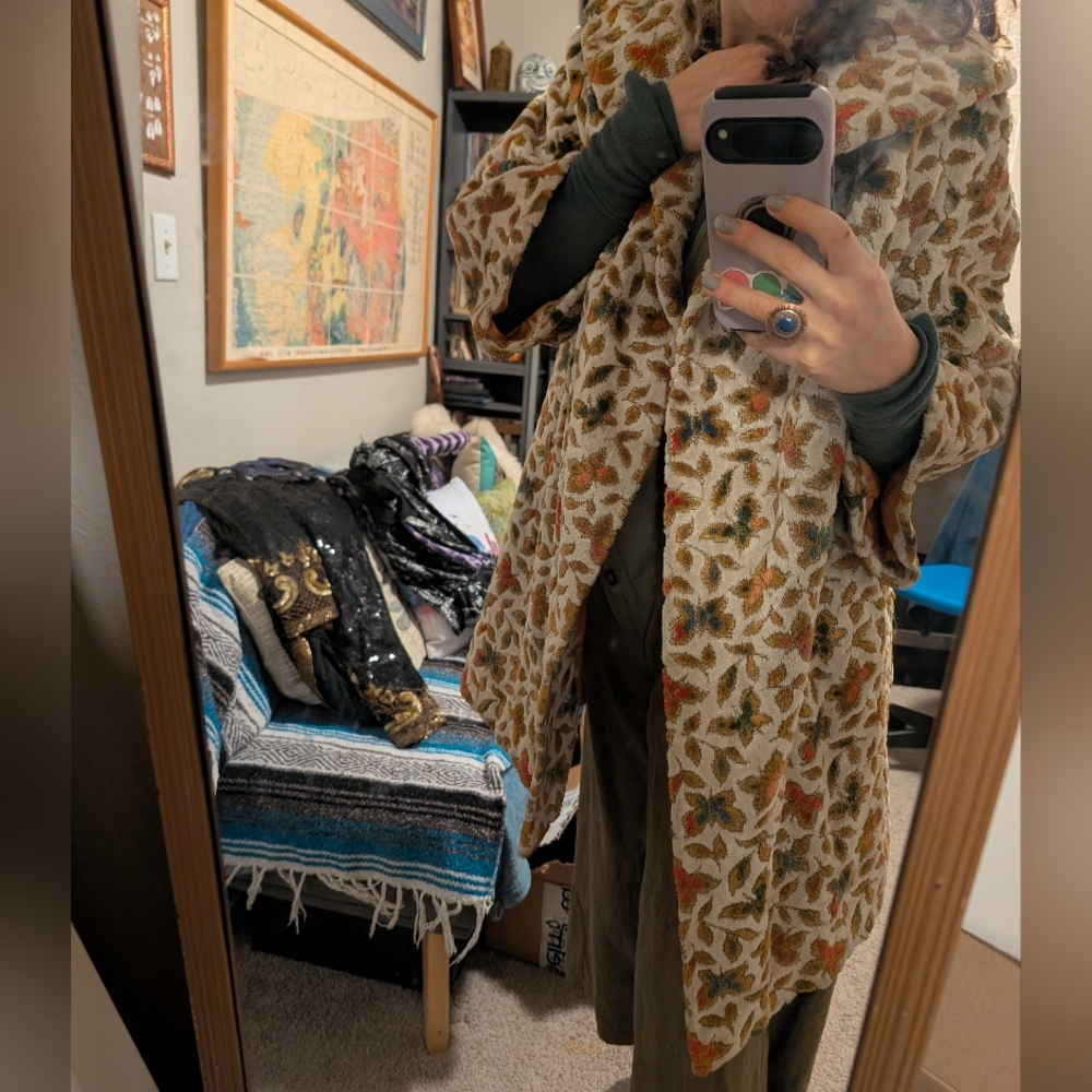 Vintage Floral Pattern Wool Coat in Beige, Olive & Rust - Picture 2 of 4